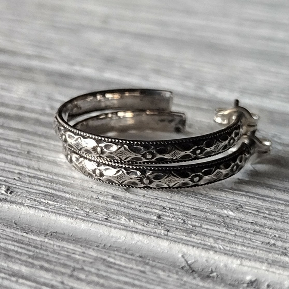 Sterling silver Diamond Floral hoop earrings